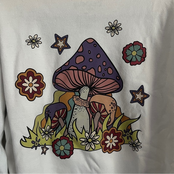 Bowery Supply Co Colorful Mushroom White Crewneck Sweatshirt-Women’s Size Medium - Picture 4 of 5